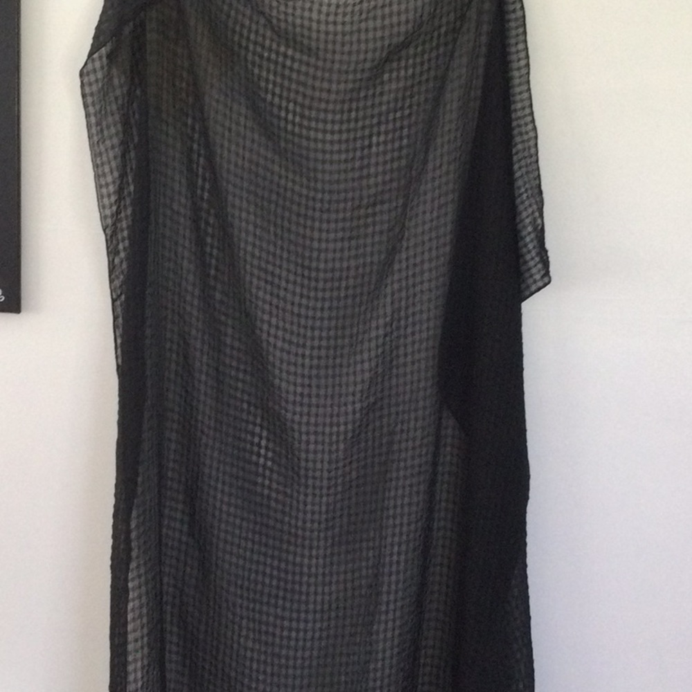 Peppermint Bay A wrap & tie cover up color black size 40”x 77” NWOT. #23